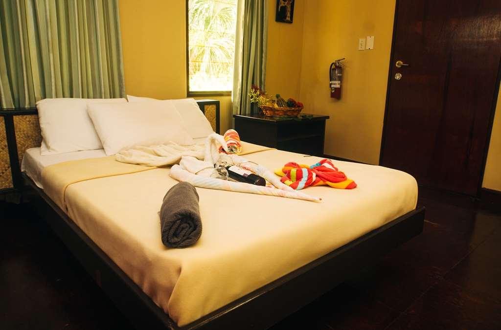 Overbridge River Resort Paramaribo Habitación foto